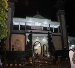 MASJID NURUL HIKMAH