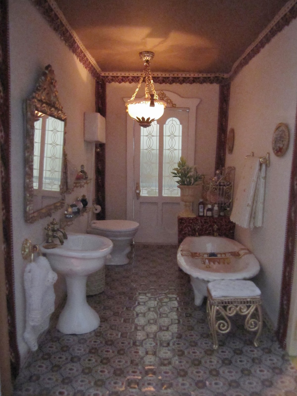 Lulabyminihouse: el baño / the bathroom