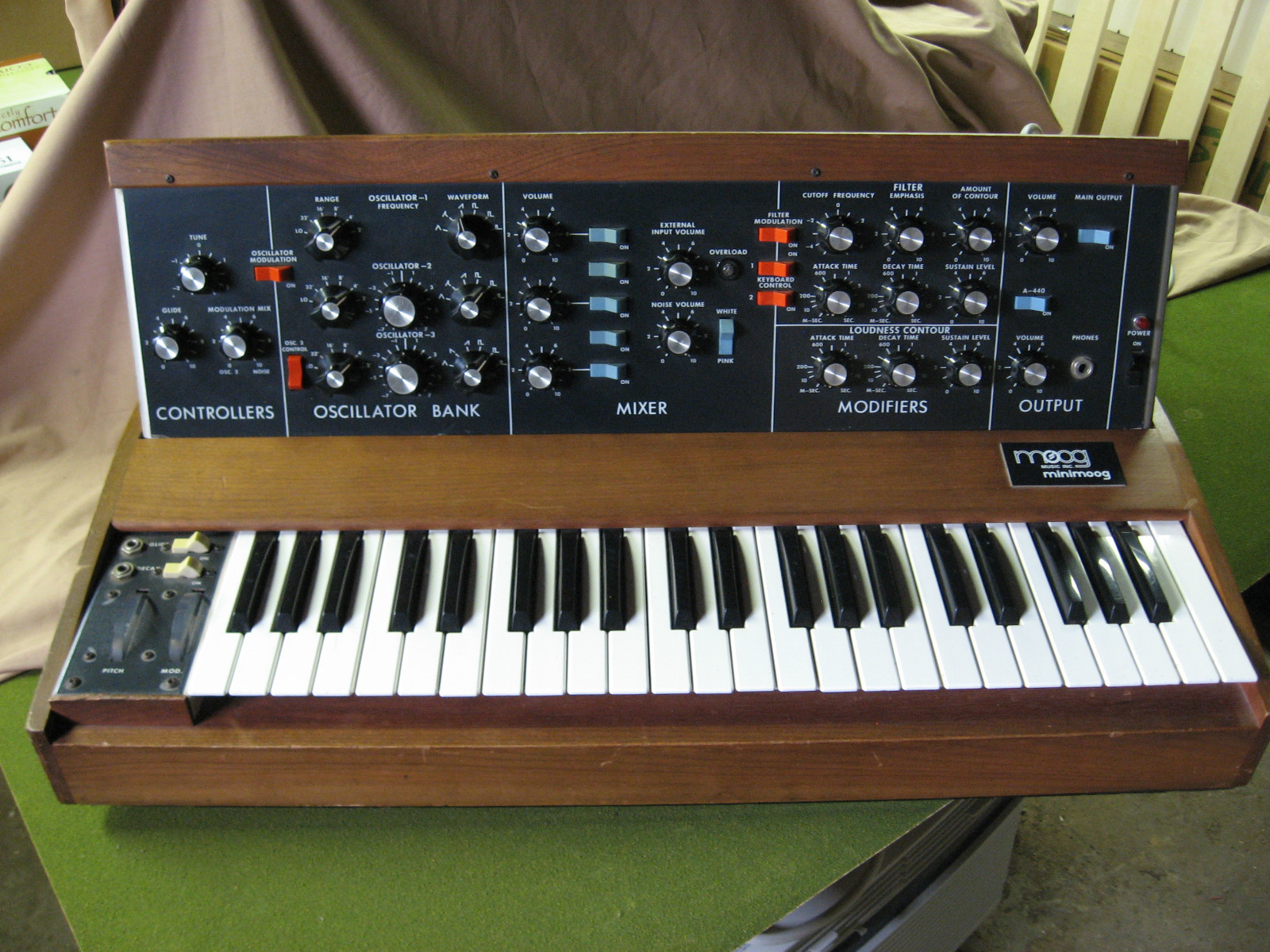 MATRIXSYNTH Early 1972 Moog Minimoog Model D Synthesizer SN 1476 with