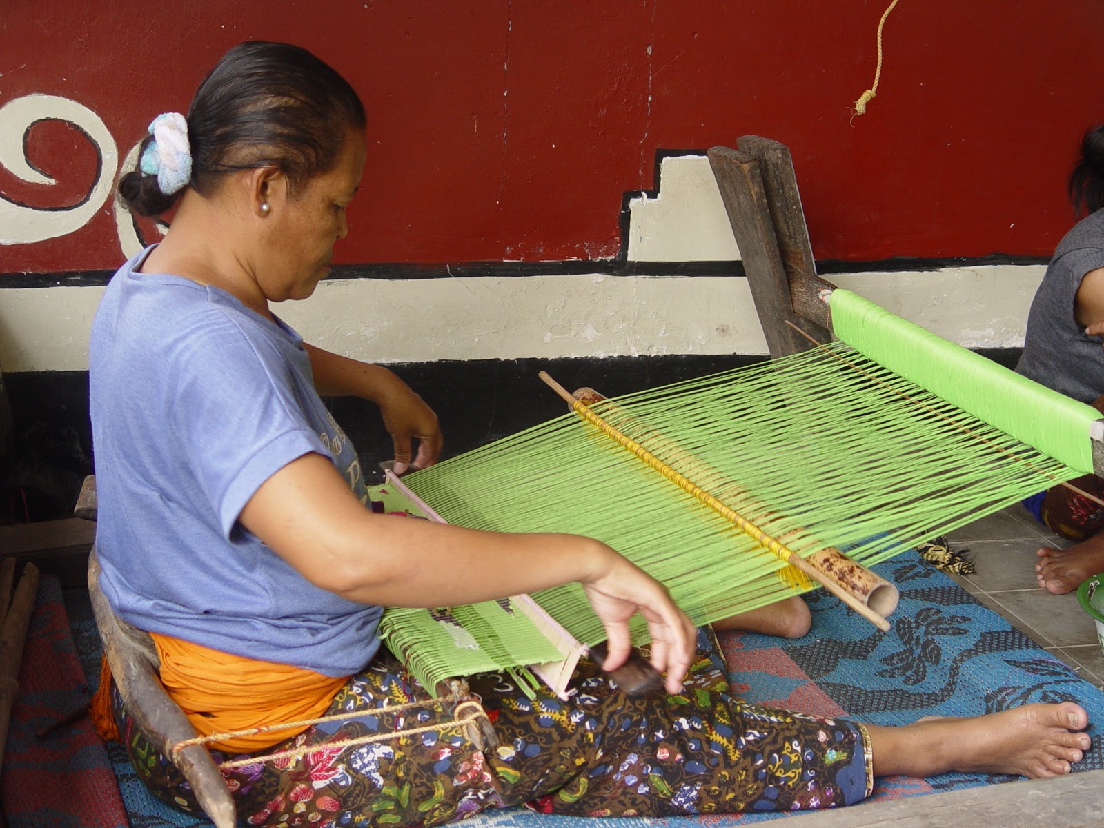 INI PULAU LOMBOK BUKAN PULAU CABE FILSAFAT K3 TENUN