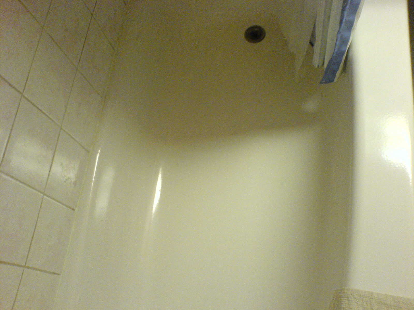 4. Clean and white finish. After drying for 24 hours for best results.