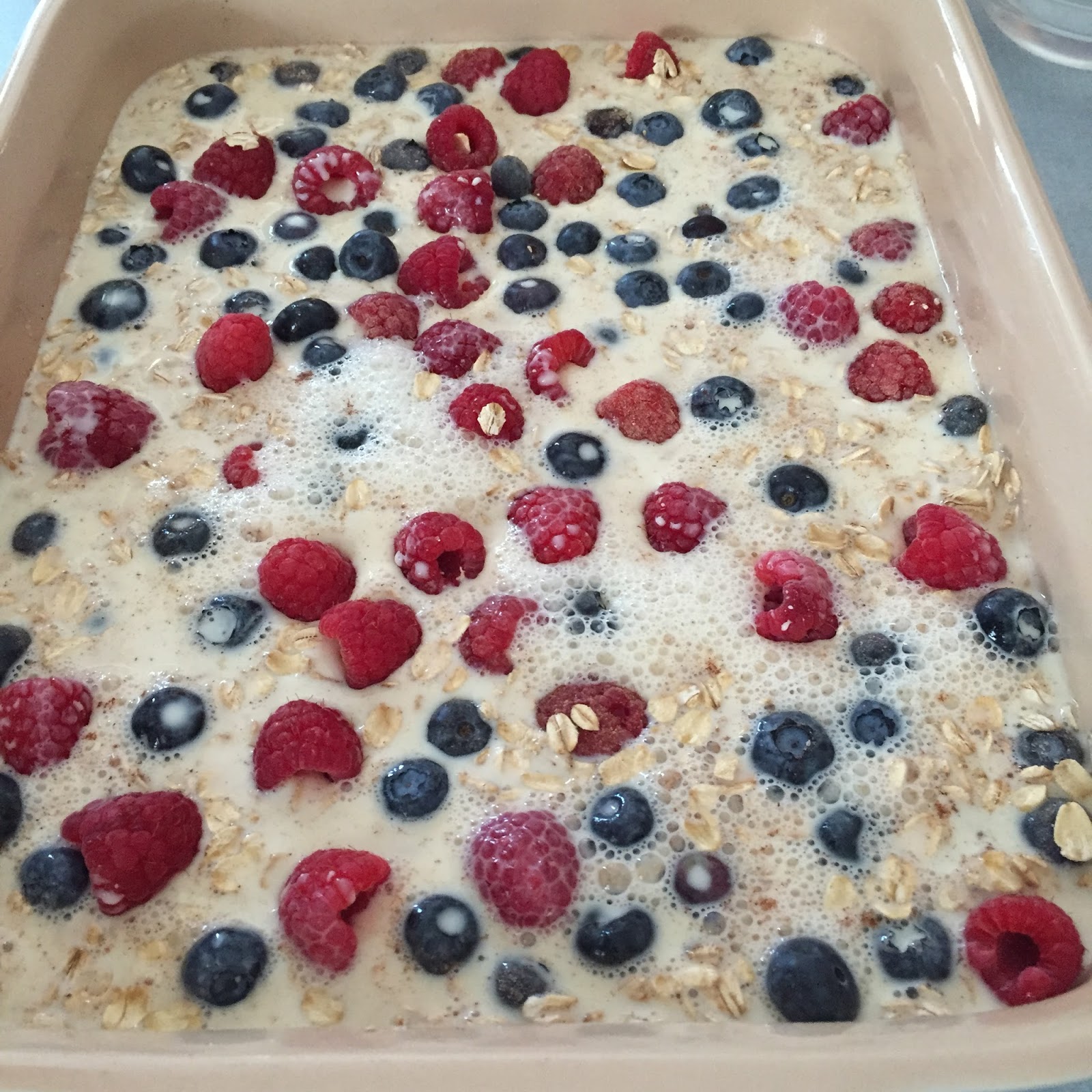 LIFE is better in PINK Berry Baked Oatmeal