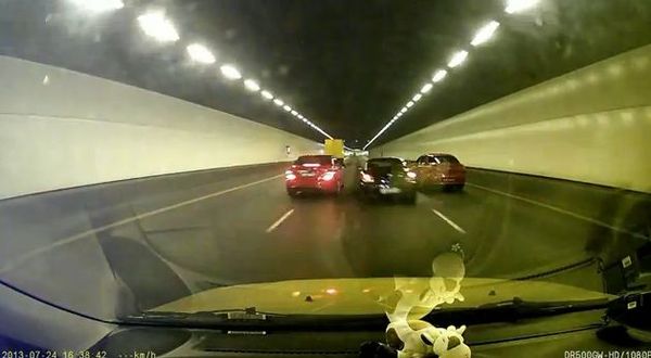 car racing in singapore tunnel