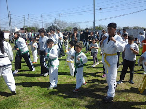 APOYO AL DEPORTE.