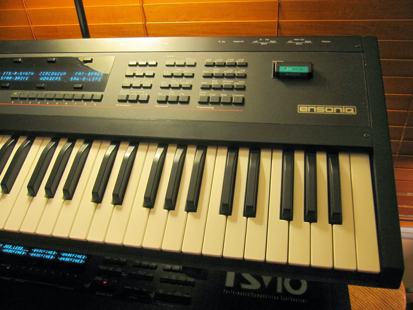 MATRIXSYNTHB ENSONIQ SD1 32 SYNTHESIZER WORKSTATION
