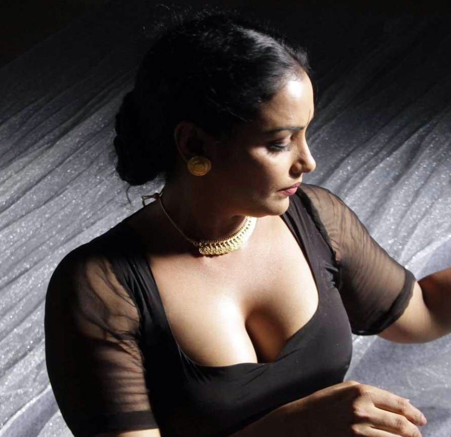 Bengali actress boob