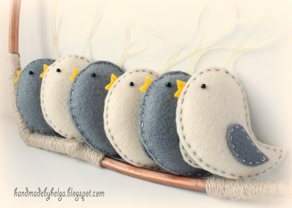Handmade by Helga Four sets of felt birds