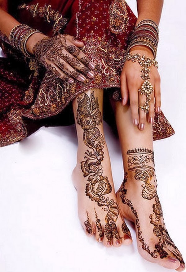 Stylish Mehndi Designs For Women From The Winter Collection 2013 & 2014
