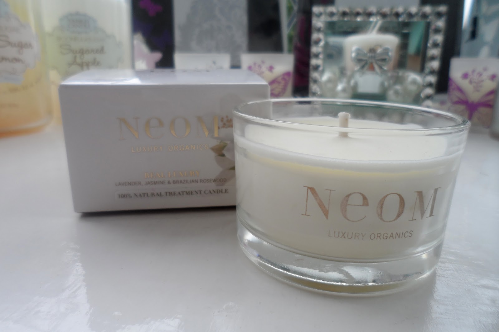Neom real luxury candle and mini bath oils review flutter and sparkle