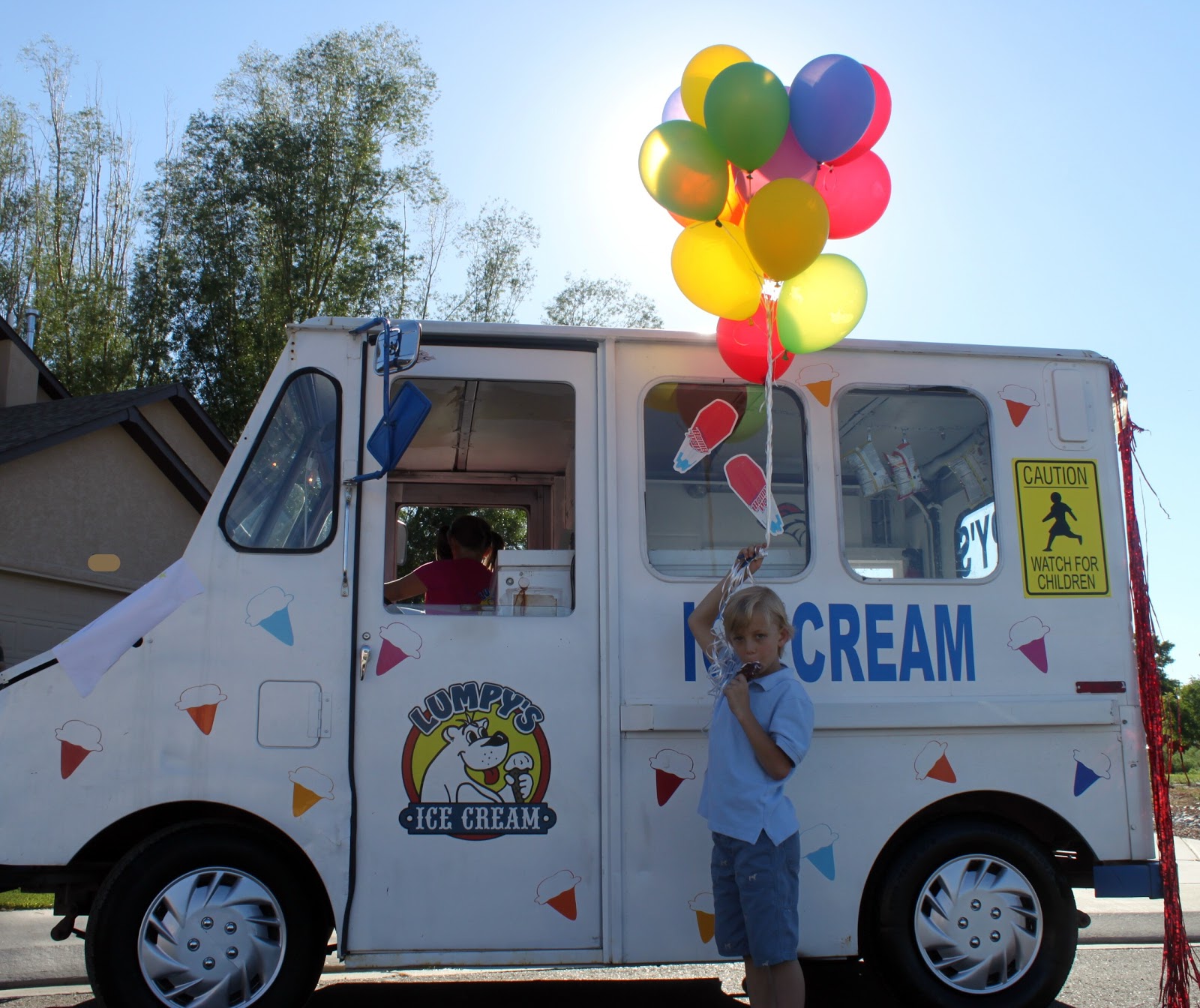 Surprised my nieces with an Ice-cream truck to help me celebrate 27 mi