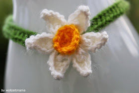 Deko: Halskette für die Blumenvase häkeln, Wohnaccessoires