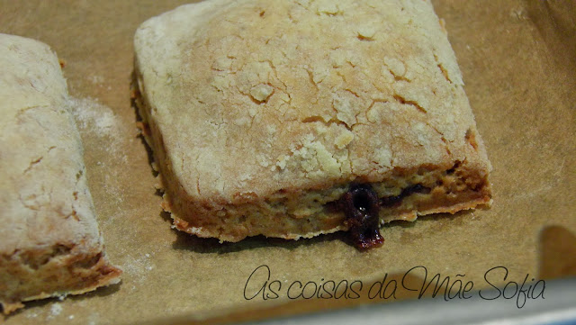 Bolachas recheadas com Nutella / Cookies with Nutella Filling