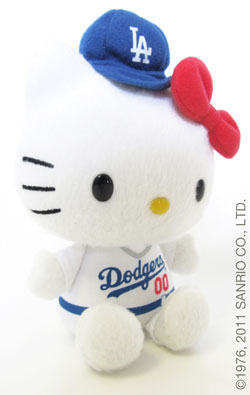 Dodgers Blue Heaven: Holy Moly! Hello Kitty at a Dodger Game?