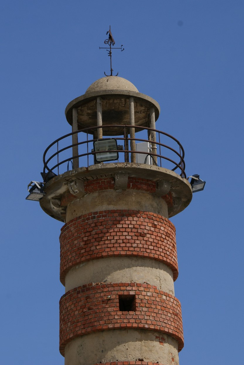 Neal&rsquo;s Lighthouse Blog: Belém Doca do Bom Sucesso (Faux Lighthouse