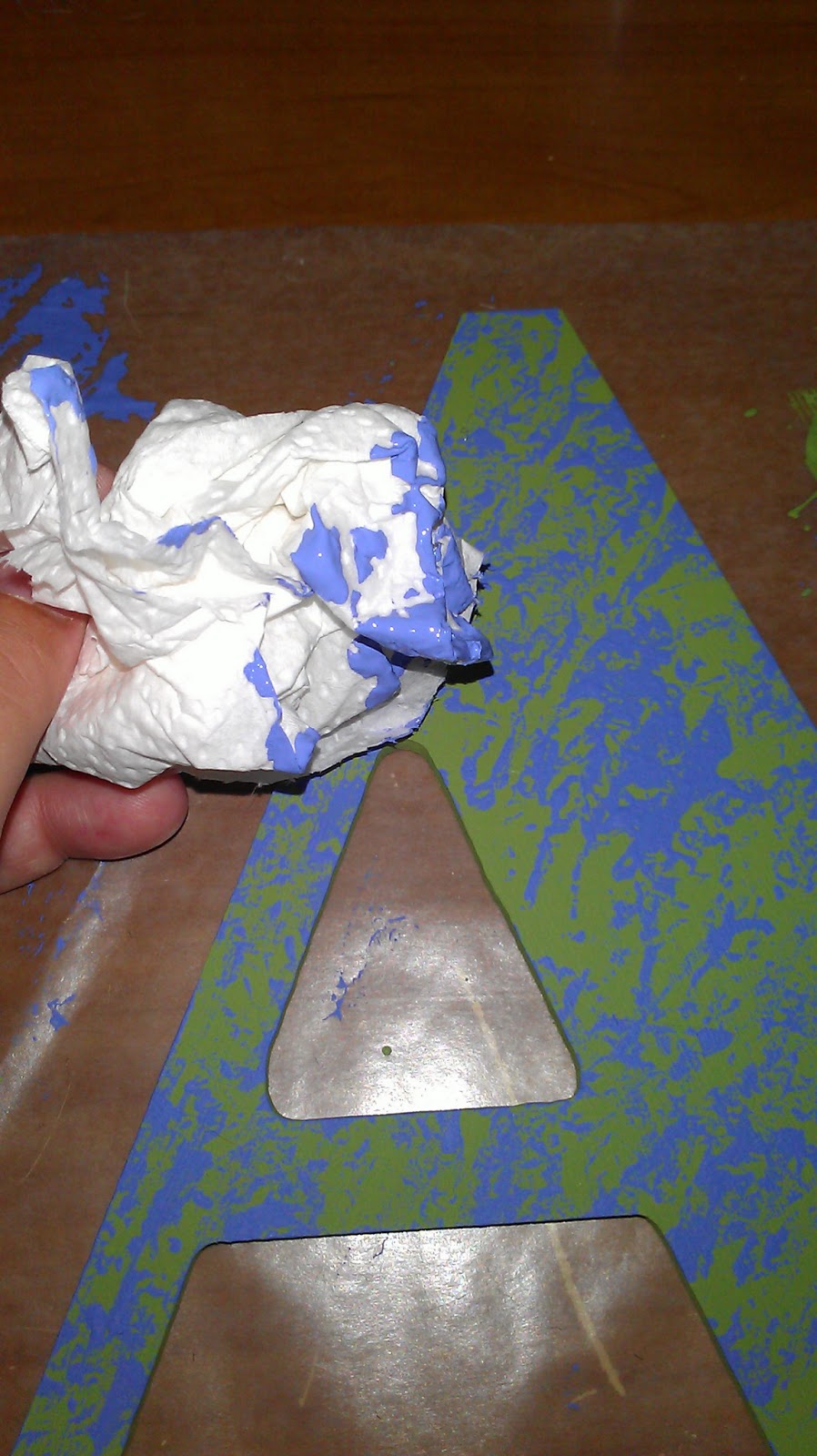 Apples to Applique Bow and Headband Holder