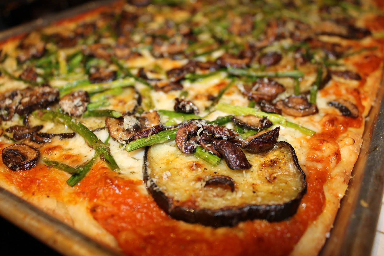 love, cook, eat, repeat Eggplant, Mushroom and Asparagus Pizza with