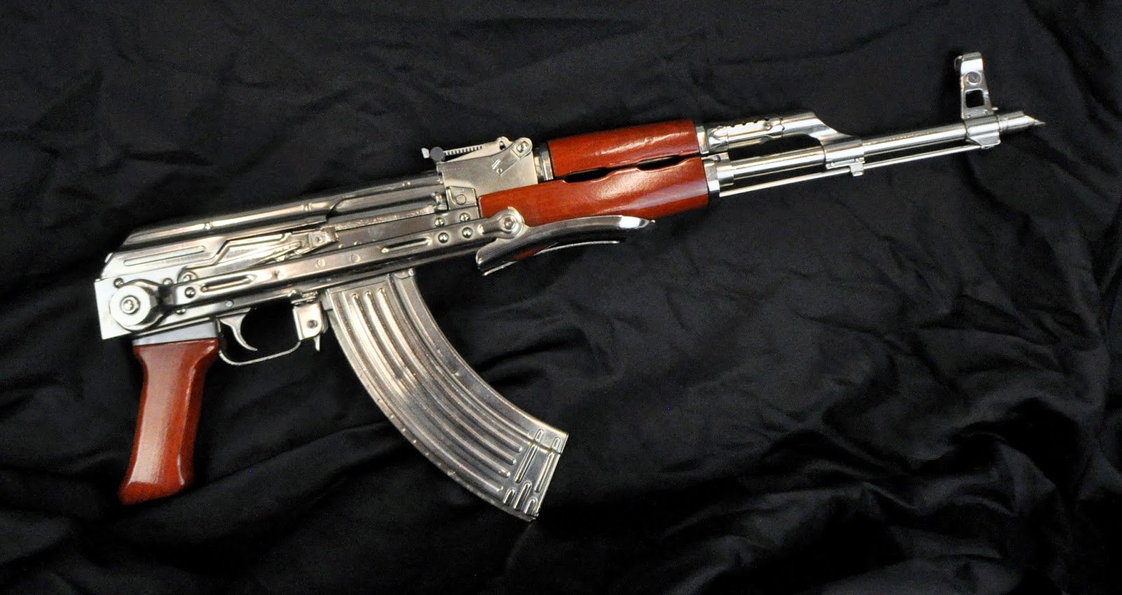 The World Famous MoMoney Pawn Shop NickelPlated AK47s