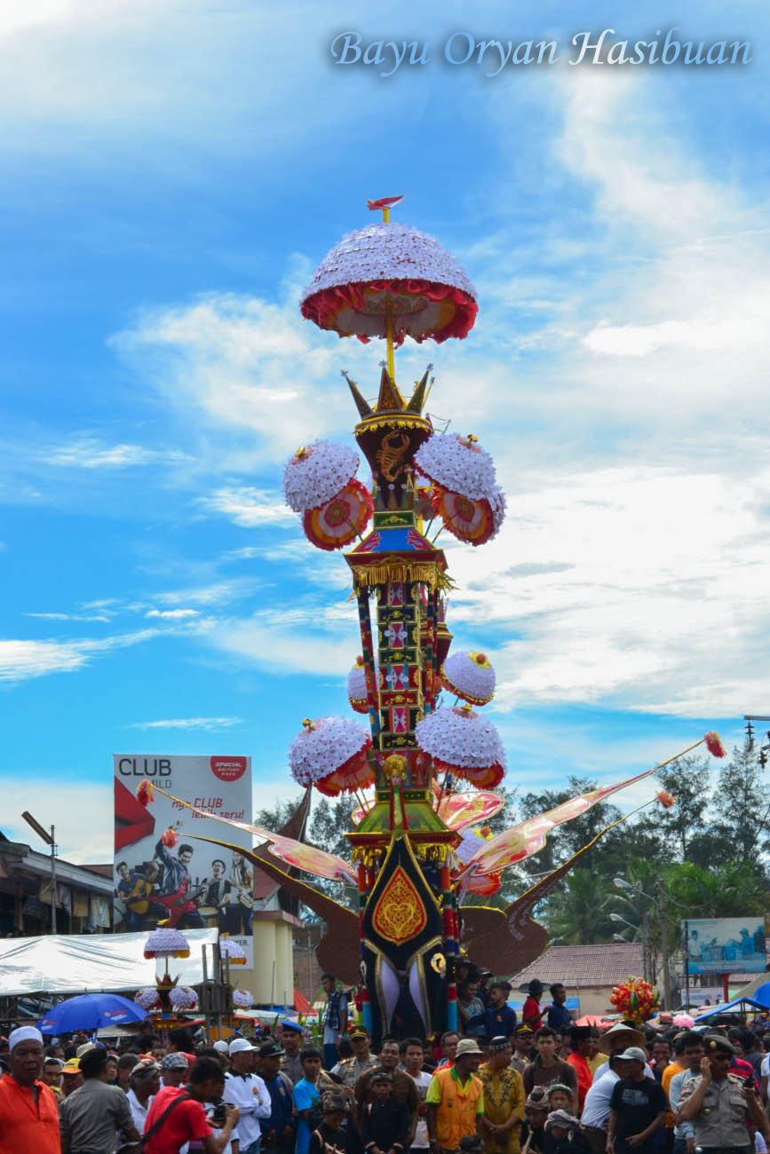 007 Addict: Pesta Budaya Tabuik, Pariaman, Sumatera Barat