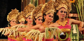 Pendet, Bali Pendet, Bali