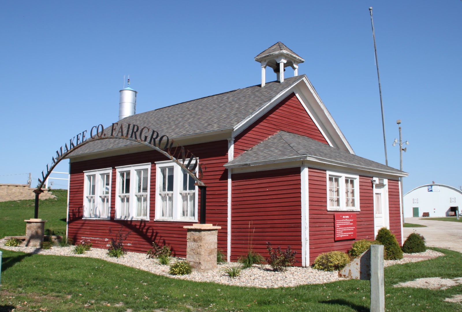 Iowa One Room Schools Franklin Township ?, The Red School