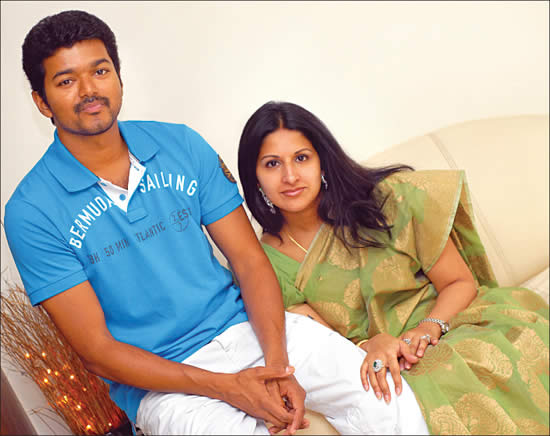 Indian Movie Heros: Tamil Actor Vijay with Wife Sangeetha