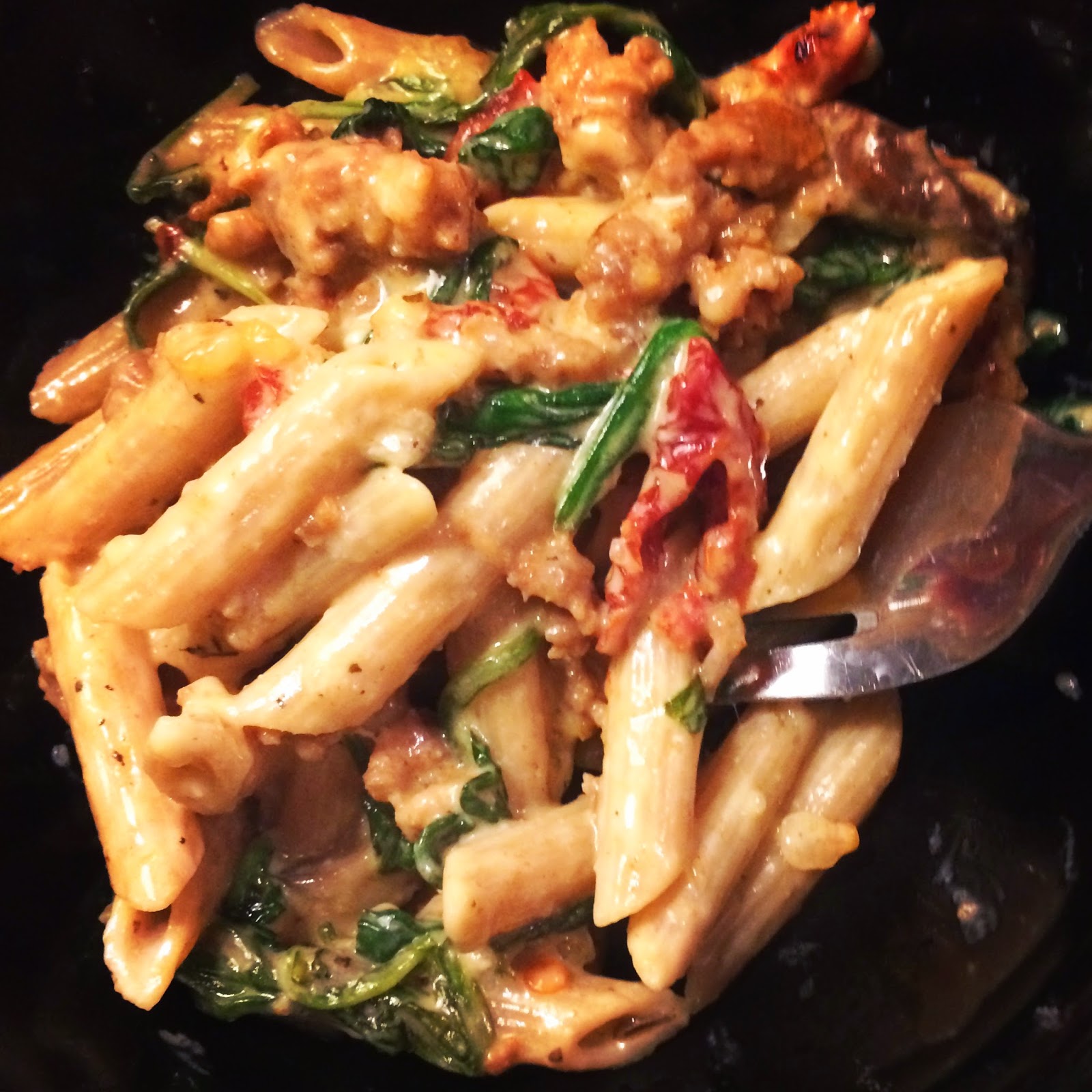 Honeybee Homemaker Sausage & Kale Pasta