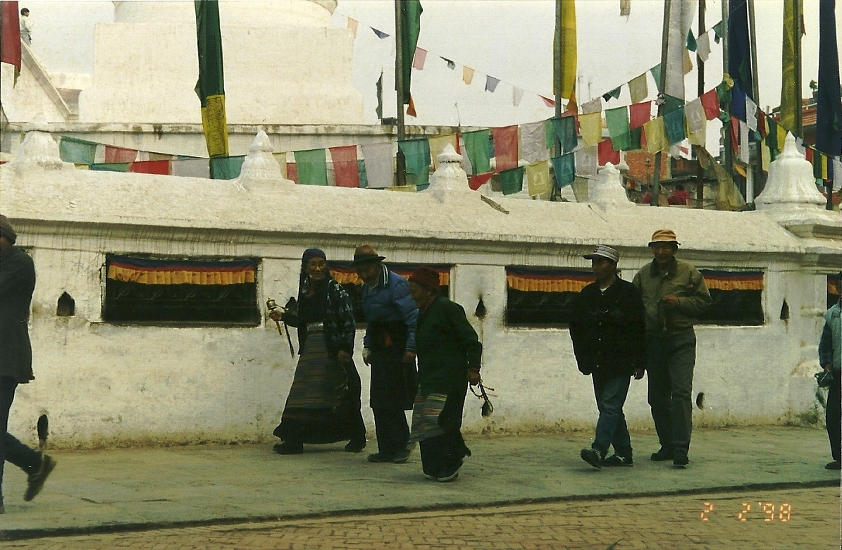 Laboratório de Arte/Vida: Viagem ao Nepal em 19987ª Visita às CIDADES E  O NOME.