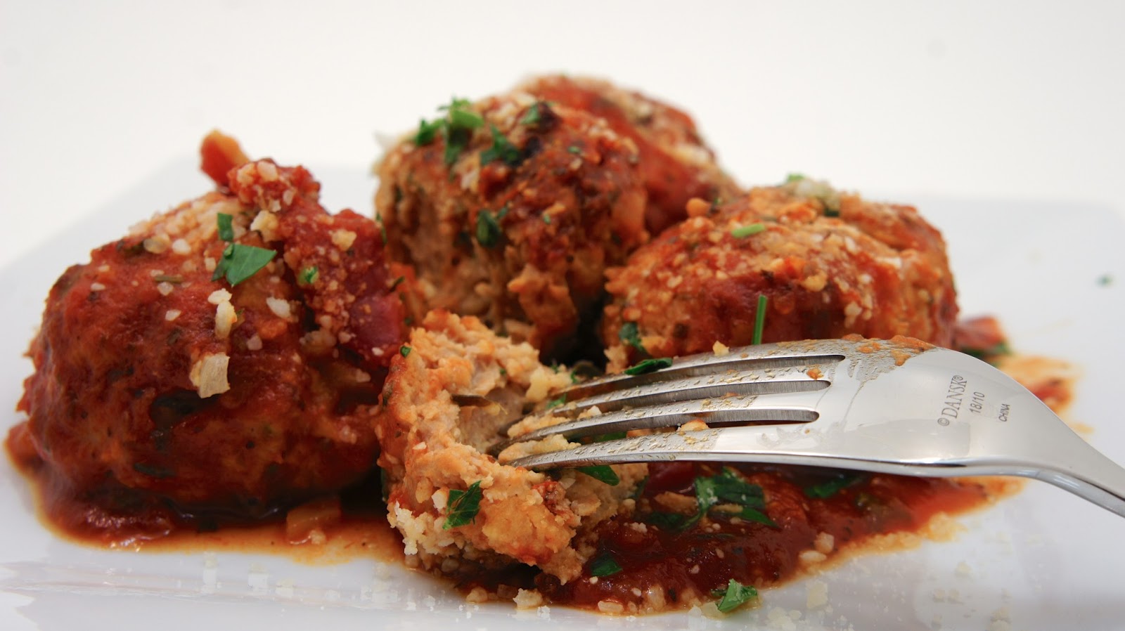 Food. Fashion. Home. Sundried Tomato Turkey Meatballs