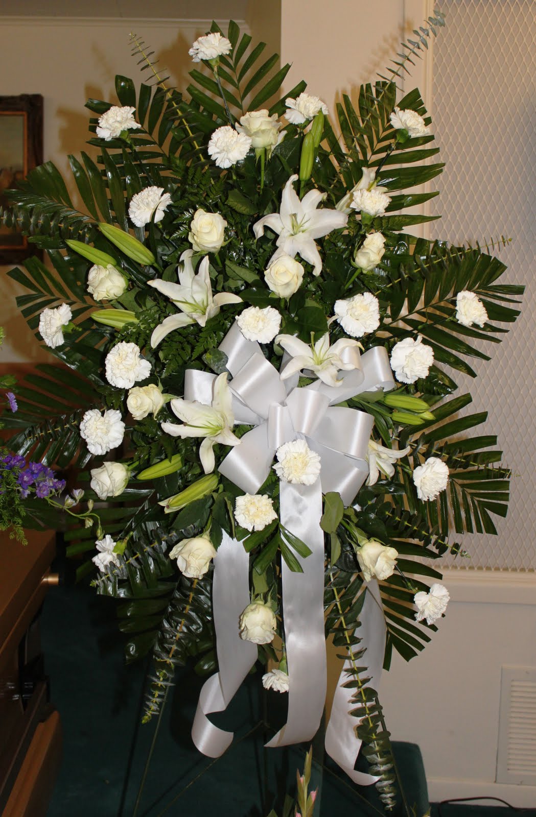 Bowden Floral Easel Arrangements