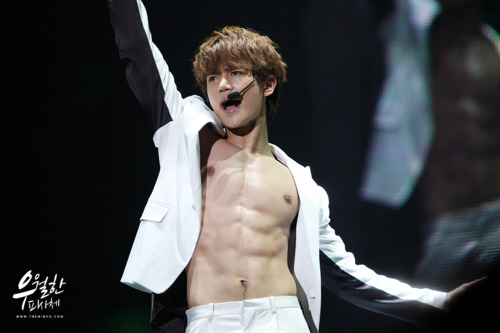 Filebook: You're Idols Chocolate Abs
