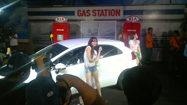 Sandra Cherie - Sexy Car Wash - IIMS 2013