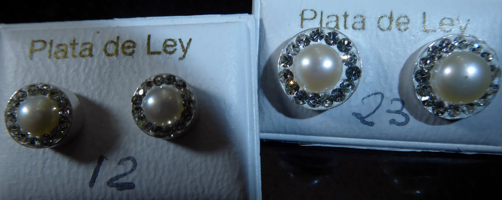 Pendientes de perla con cerco de plata y circonitas