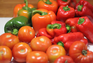 Tomates y pimientos Tomates y pimientos