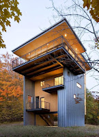 Michigan 4 Storey Towering House Design on a Lake of Lower Peninsula Michigan 4 Storey Towering House Design on a Lake of Lower Peninsula