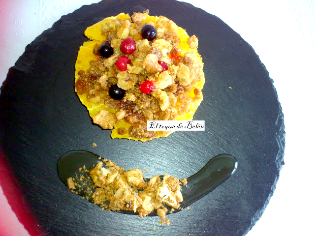 Naranjas Al Microondas Con Cumble De Galletas Y Nueces
