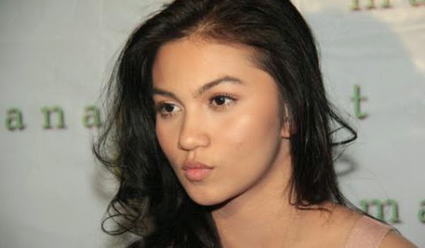 Foto Ariel Tatum dan Biodata Terbaru Lengkap 2014 Kalong