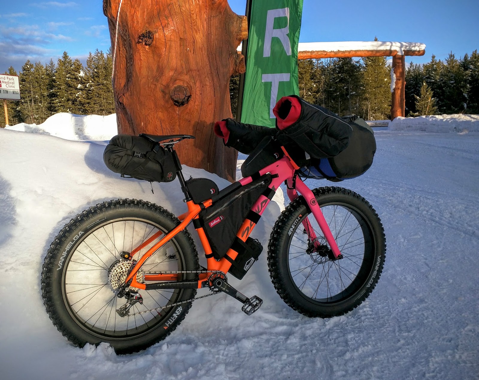 salsa beargrease frame bag