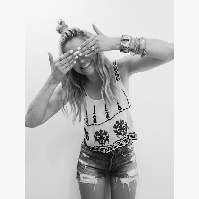 Top knot mullet// Sloppy Elegance