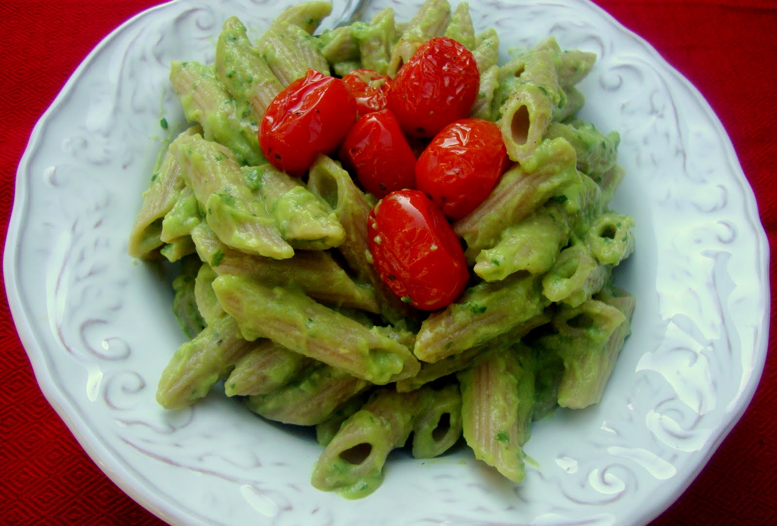 Creamy Avocado Pasta with Roasted Tomatoes