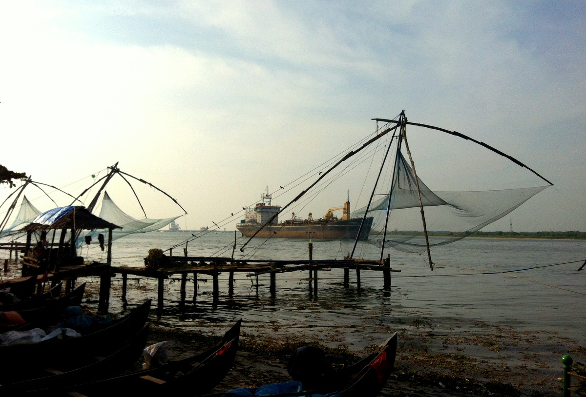 Travelholic: Chinese fishing net at Fort Cochin