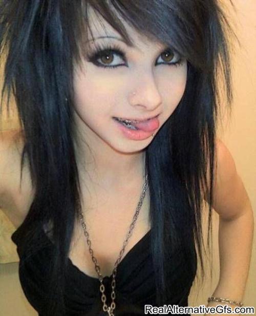 Girls Emo Hairstyles