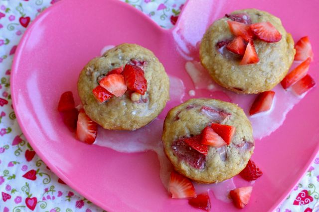 strawberry banana valentine muffins