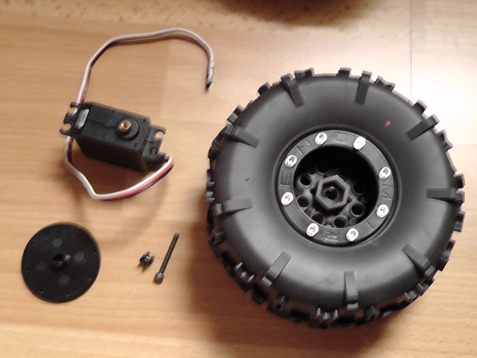 The ultimate unboxing experience! My DIY RC Crawler Project