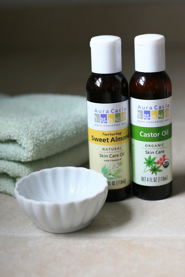 The easiest DIY facial cleanser ever the oil cleansing method in