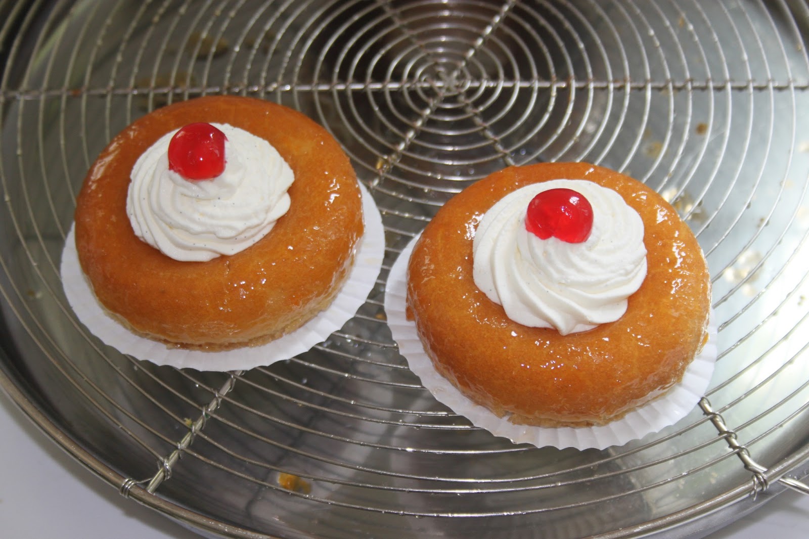 La Cuisine de Bernard Baba au Rhum Savarin au Rhum