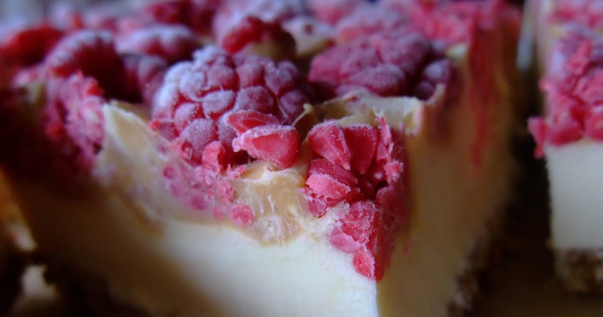 Jaana's kitchen Raspberry Ice Cream Cake