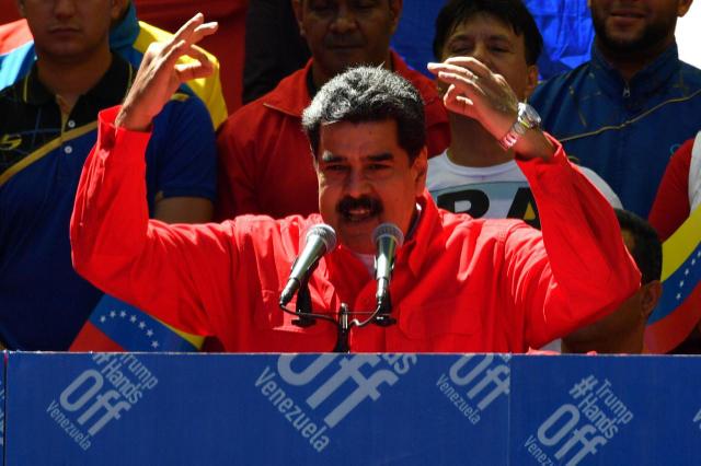 Detuvieron en el Palacio de Miraflores a un equipo de Univisión porque a Maduro "no le gustaron" su