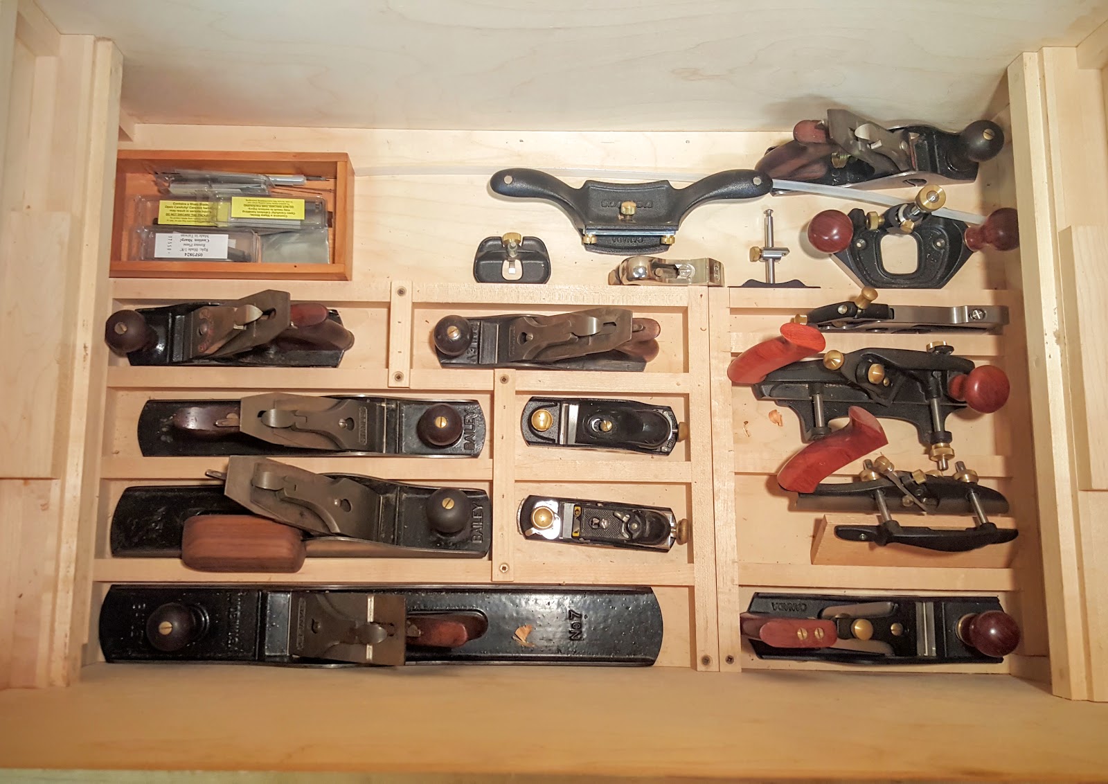 Oregon Woodworker by Andy Margeson Tool chest update