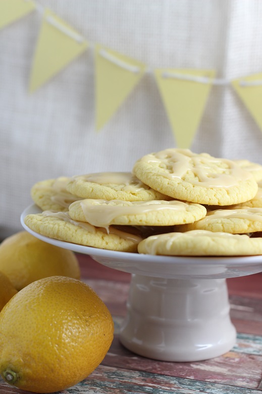 Mama Loves Food! Lemon Cakebox Cookies with Honey Lemon Glaze