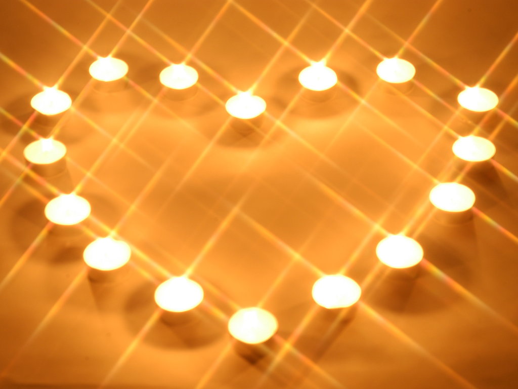 http://1.bp.blogspot.com/-KXqizVOznKk/TnW0xfMEzOI/AAAAAAAACDU/Ef6Hhgn9Wdg/s1600/sweet-heart-candle-wallpapers_1024x768_36916.jpg